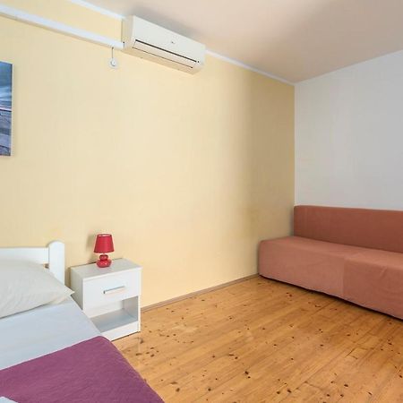 Apartments Stanko Fažana Exterior foto