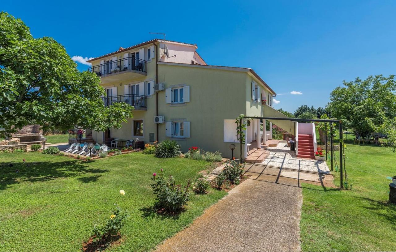 Apartments Stanko Fažana Exterior foto